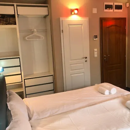 Chillhouse Bed & Breakfast Отель типа 