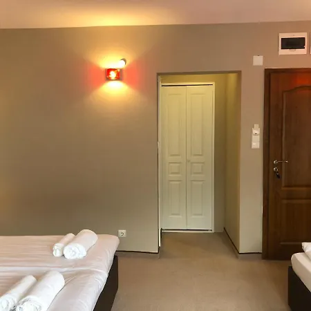Chillhouse Bed & Breakfast Отель типа 