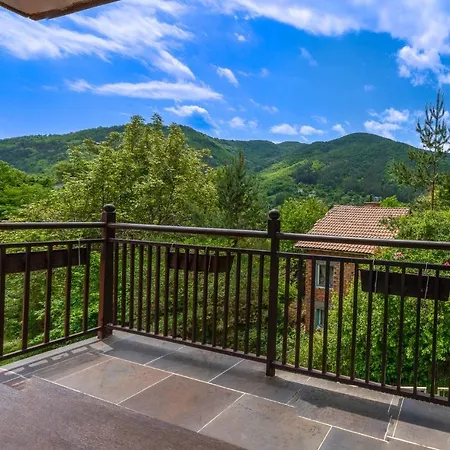 Chillhouse Bed & Breakfast Bakyovo